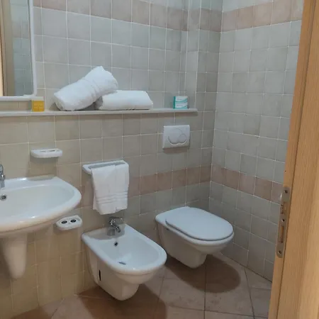 Celeste E C Апарт-отель 3*