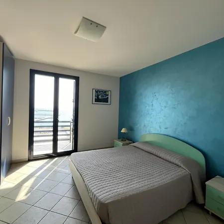 Celeste E C Марцамеми