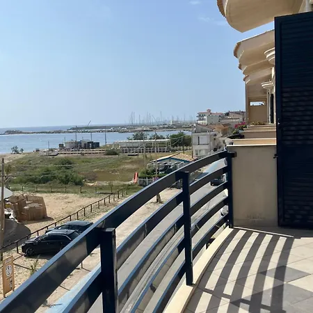 Celeste E C Марцамеми