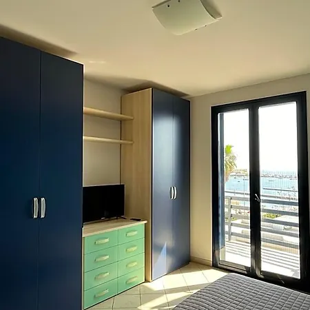 Celeste E C Apart-hotel 3*