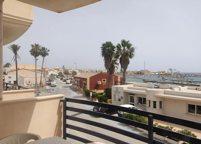 Celeste E C 马尔扎梅米